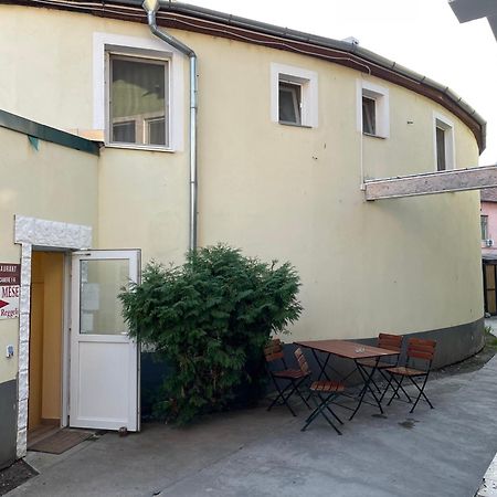 Hotel Sugas Sfântu-Gheorghe エクステリア 写真