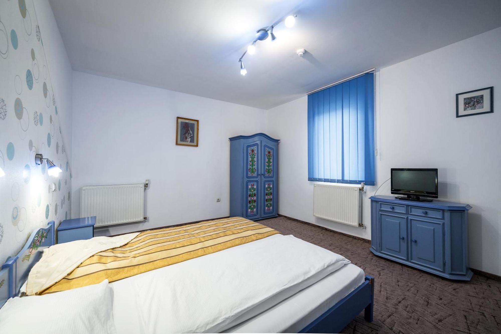 Hotel Sugas Sfântu-Gheorghe エクステリア 写真